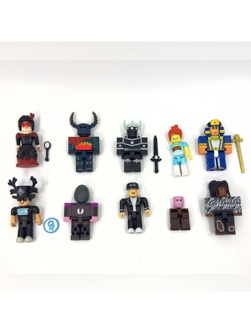 Roblox Mini Figures LOT of 10 With Some Accessories Mixed Bundle